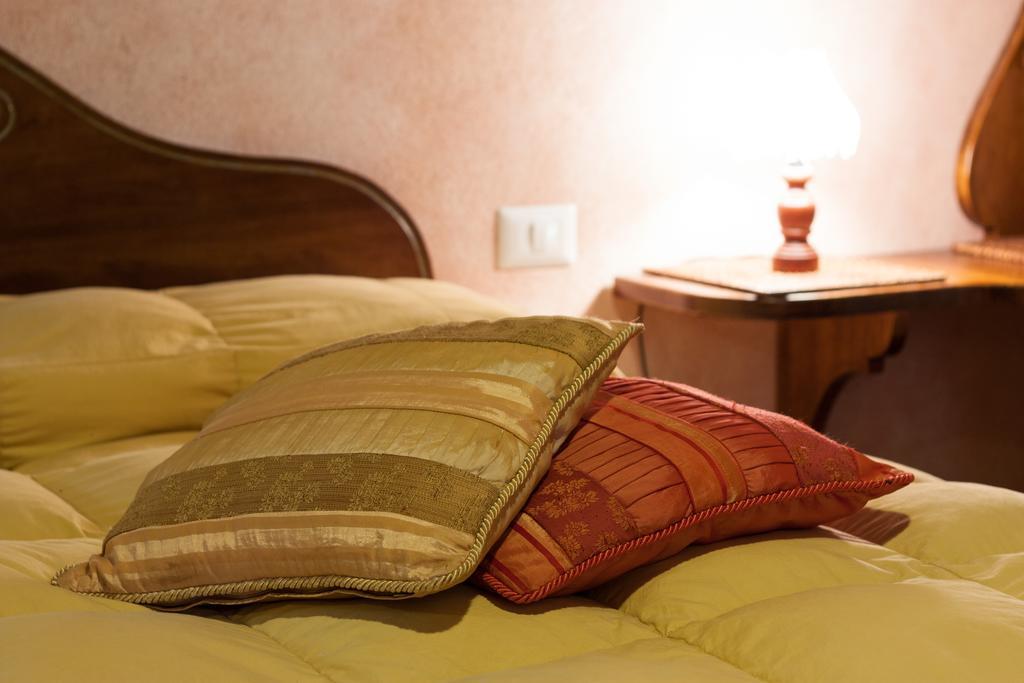 Bed and Breakfast Il Baraccotto Lucignano Habitación foto