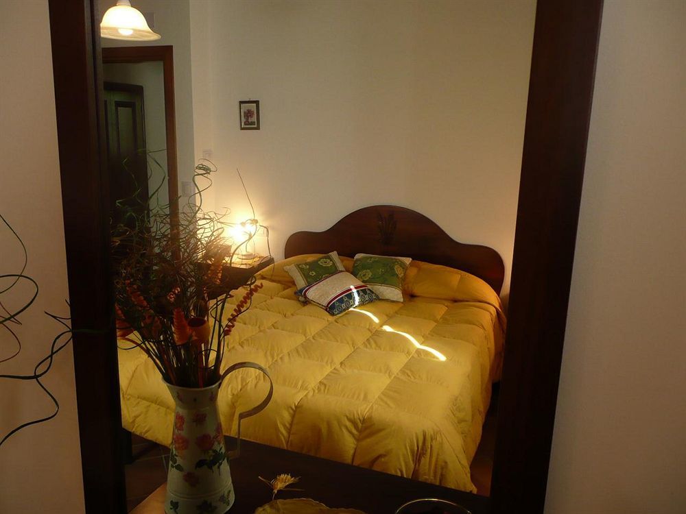 Bed and Breakfast Il Baraccotto Lucignano Exterior foto